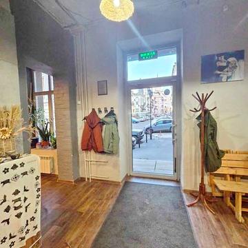 Воздвиженська вул., 10