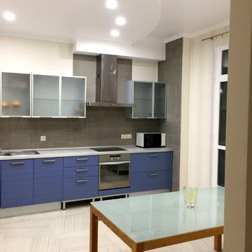 Бульварно-Кудрявська вул. (Воровського), 36