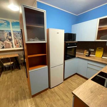 Каховська вул., 62-А