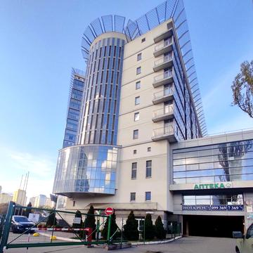 Дарницький бульв., 8-Б