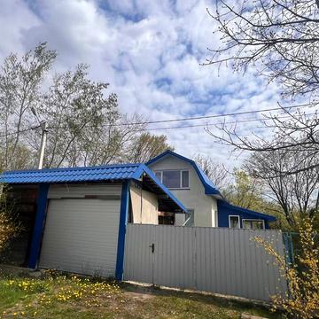 Іваниківська, 15