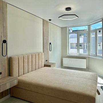 Київська вул., 9-Д