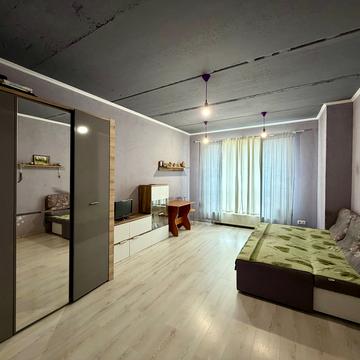 Лесі Українки вул., 74-А