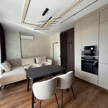 Торговиця вул., (Будинок)