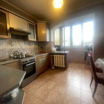 Володимира Івасюка вул., 58