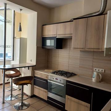 Чумацька вул., 14