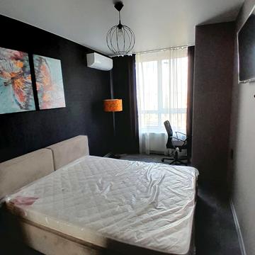 Дніпровська набережна вул., 17-К