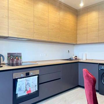 Камянська вул. (Дніпродзержинська), 128