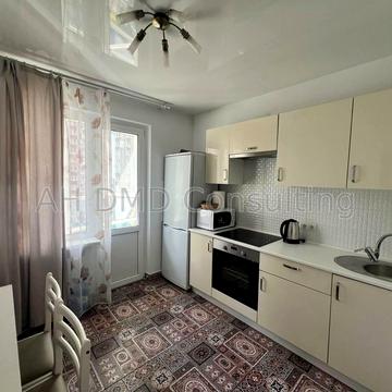 Бориса Гмирі вул., 12-Б