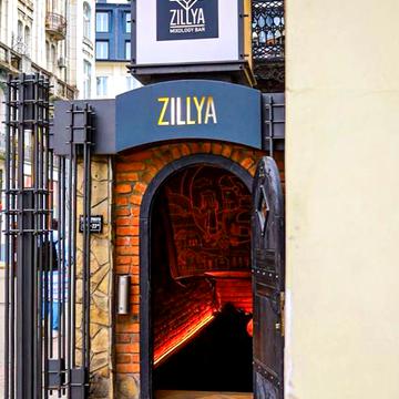 Левка Бачинського вул., 2