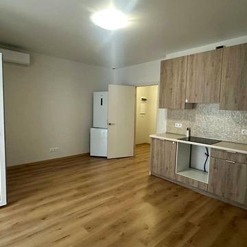 Спрейса вул., 15