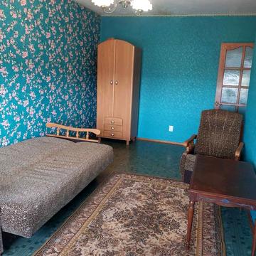 Центральний просп. (Леніна), 171