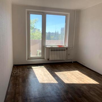 Перемоги просп., 76