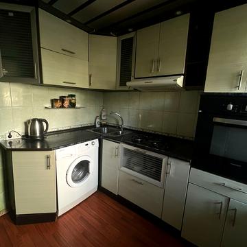 Товарна вул., 14а