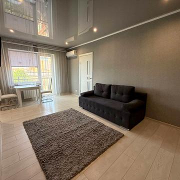 Поштовий просп. (Карла Маркса), 54