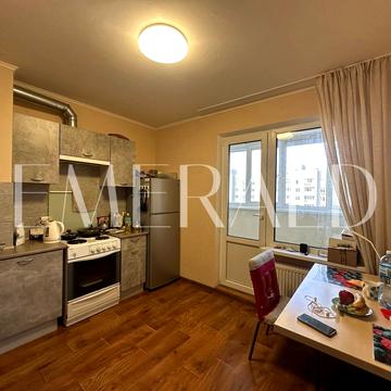 Балтійський пров., 1