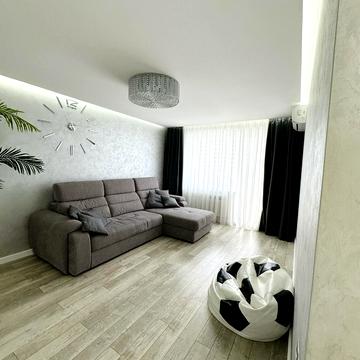 Євгенія Логінова вул. (Крилова), 54