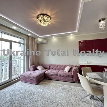 Дмитра Луценка вул. (Крейсера "Аврора"), 8