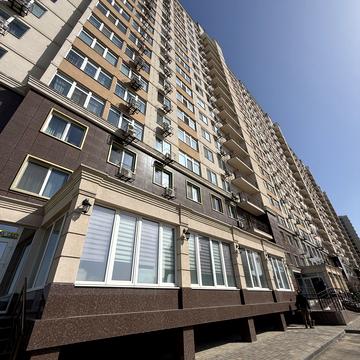 Перлинна вул., 9