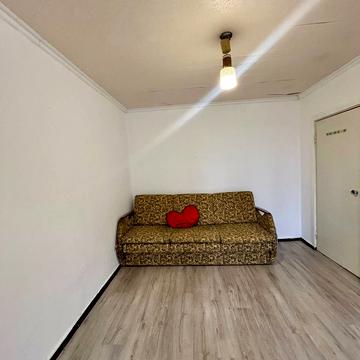 Олександра Поля просп. (Кірова), 44