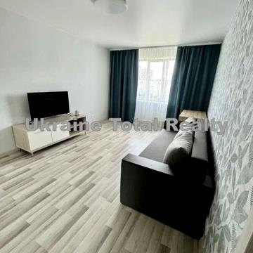 Червоної Калини просп. (Володимира Маяковського), 79-А