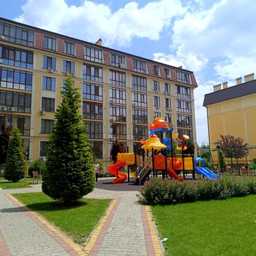 Дача Ковалевського вул., 121 к1