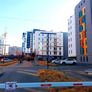 Тараса Шевченка вул., (Будинок 4)