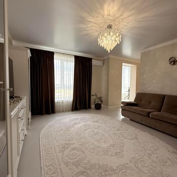 Петлюри вул. (Купріна), 81