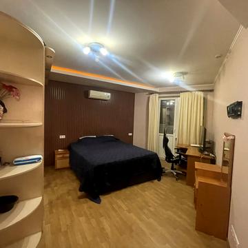 Княжий Затон вул., 21