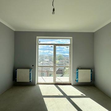 Михайла Коцюбинського вул., 2