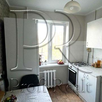 Василя Порика просп., 15