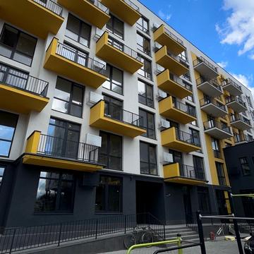 Володимира Навроцького вул., 39