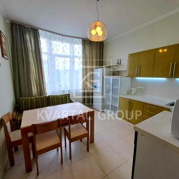 Григорія Сковороди вул., 7