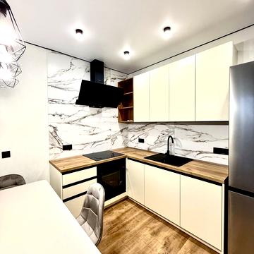 Павла Чубинського вул., (Корпус «Тигр 2»)