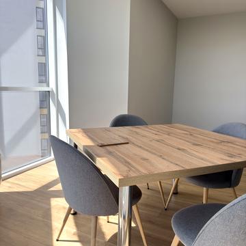 Володимира Івасюка вул., 86