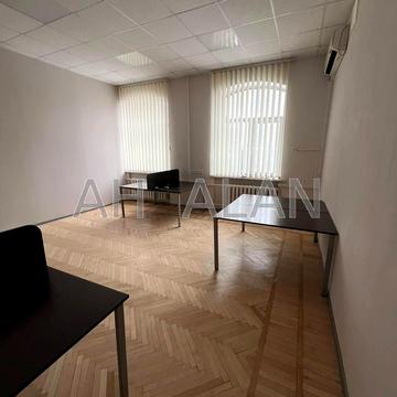 Січових Стрільців вул. (Артема), 77