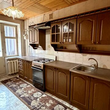 Олександра Довженка вул., 22а