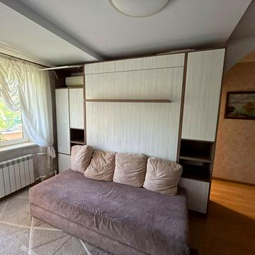 Героїв Крут вул. (Валентини Терешкової), 54