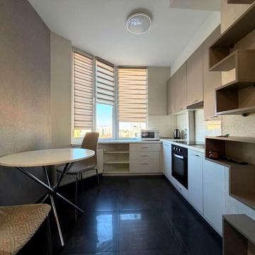 Лесі Українки вул., 12