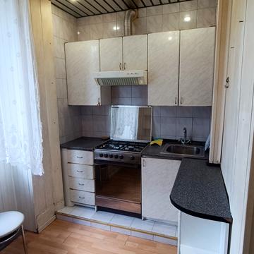 Незалежної України вул. (40 років Радянської України), 49