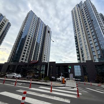 Андрія Верхогляда вул. (Михайла Драгомирова), (7 черга (будинок 3))