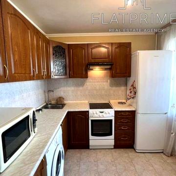 Голосіївська вул., 6