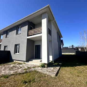 Левка Симиренка вул., 17