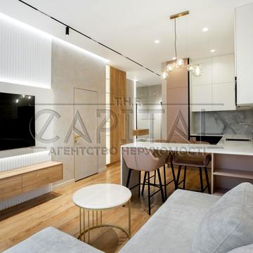 Голосіївський просп. (40-річчя Жовтня), 76