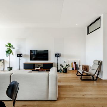 Тетянинська вул. (Леваневського), 6