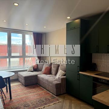 Набережно-Рибальська дорога вул., 27