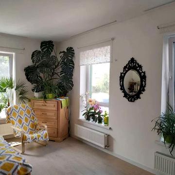 Павла Лі пров. (Московський), 2-А