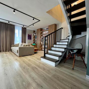 Топольна вул., 4-Б