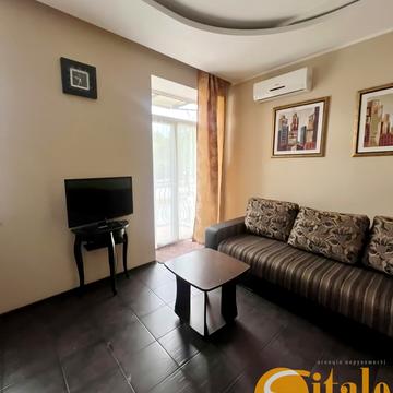 Шевченка бульв., 12