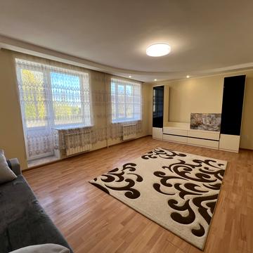 15 Квітня вул., 6